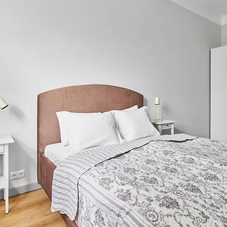 New And Lovely In Centre Apartman